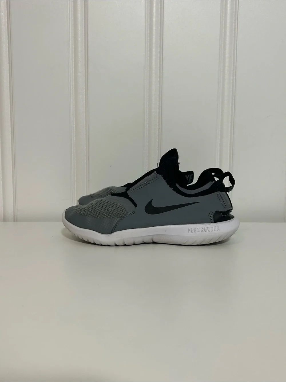Nike flex runner black grey slip on toddler